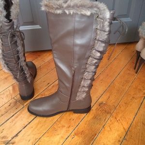 Woman's winter boots
